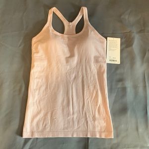 Ebb to Street tank NWT